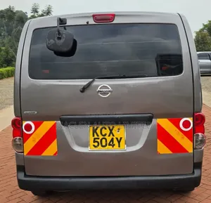 Nissan NV200 2012 Grey