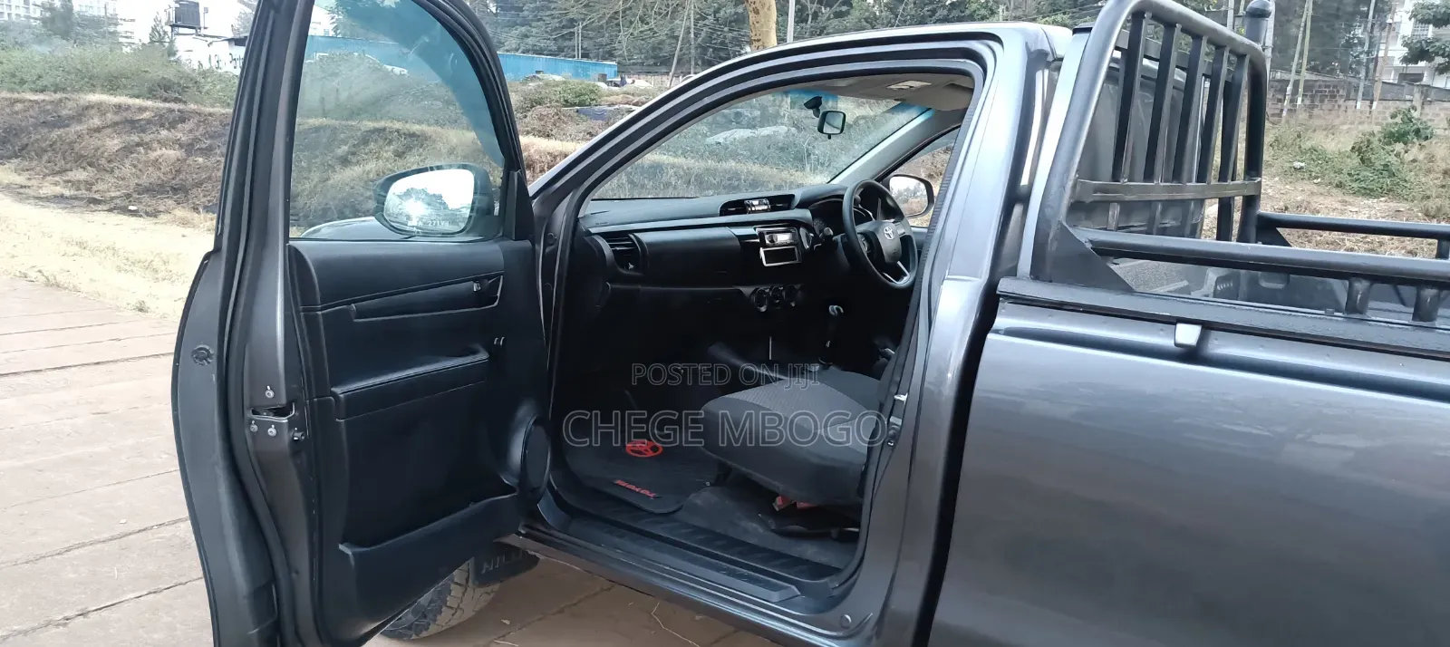 Toyota Hilux 2020 Gray