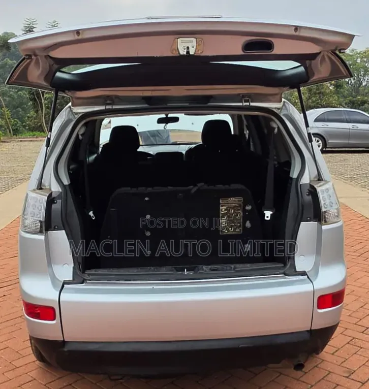 Mitsubishi Outlander 2007 Silver