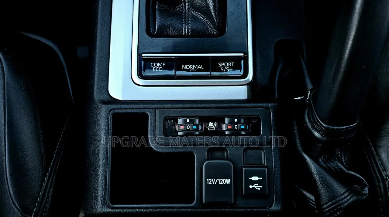 Toyota Land Cruiser Prado 2.8 2019 Black