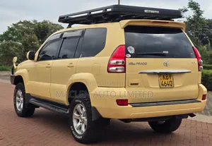 Toyota Land Cruiser Prado 2007 Yellow