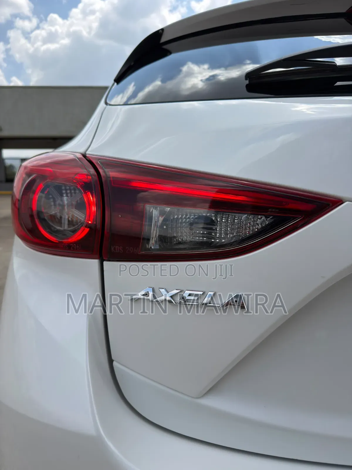 Mazda Axela 2018 White