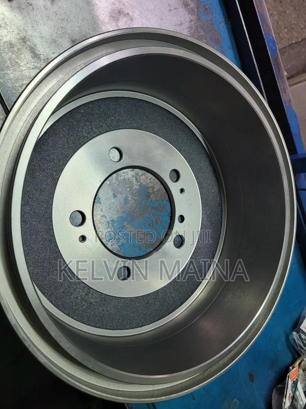 Brake Drum Toyota Landcruiser 79