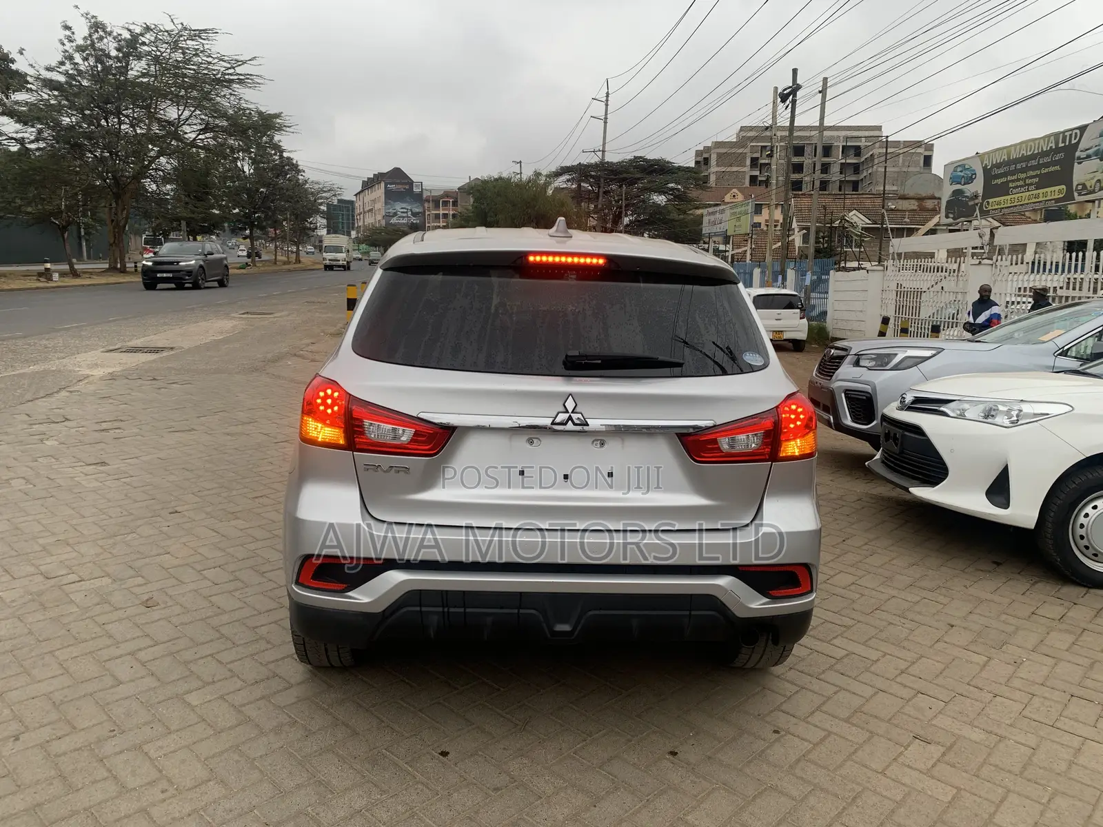 Mitsubishi RVR 2019 Silver