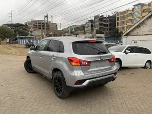Mitsubishi RVR 2019 Silver