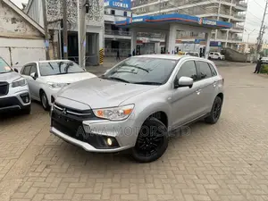 Mitsubishi RVR 2019 Silver