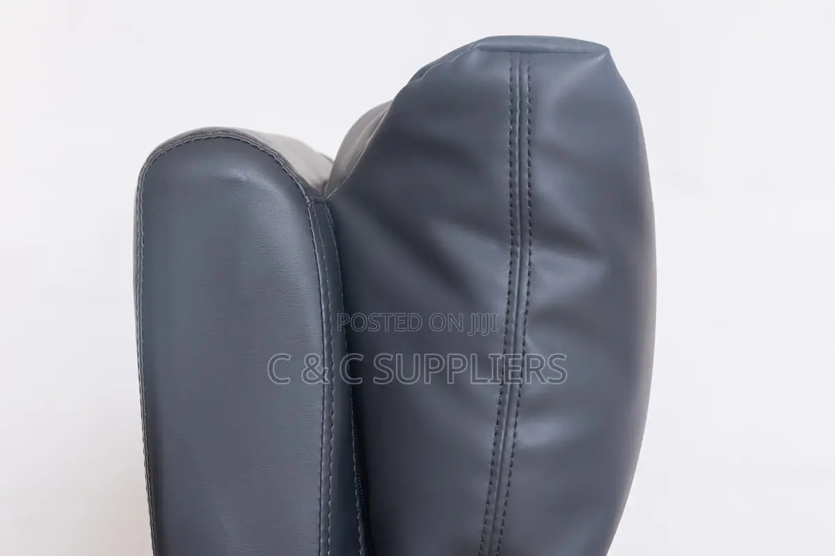 Executive Advanced Leather Chair.