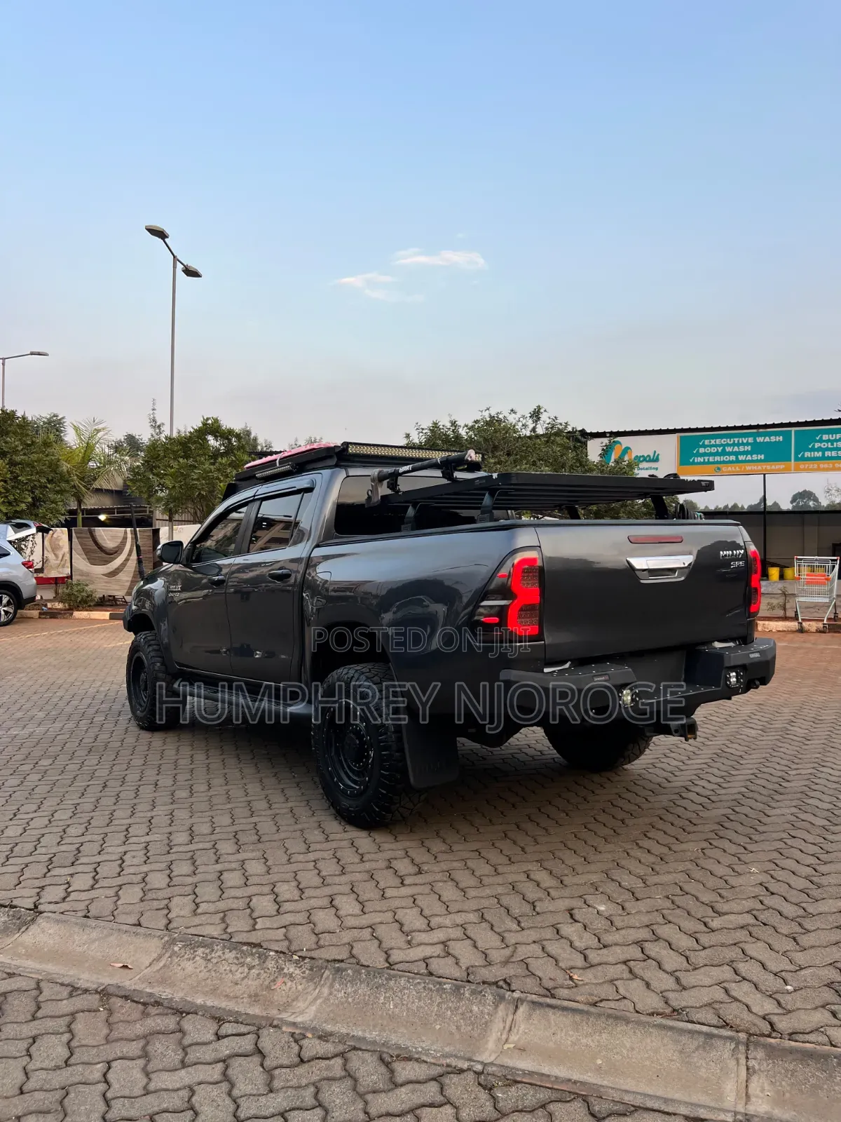Toyota Hilux SR5 4x4 2019 Gray