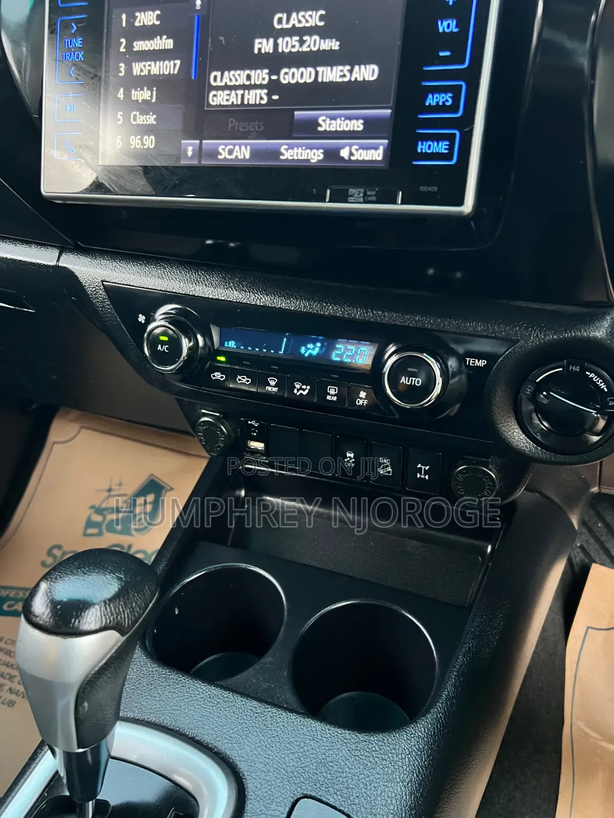 Toyota Hilux SR5 4x4 2019 Gray
