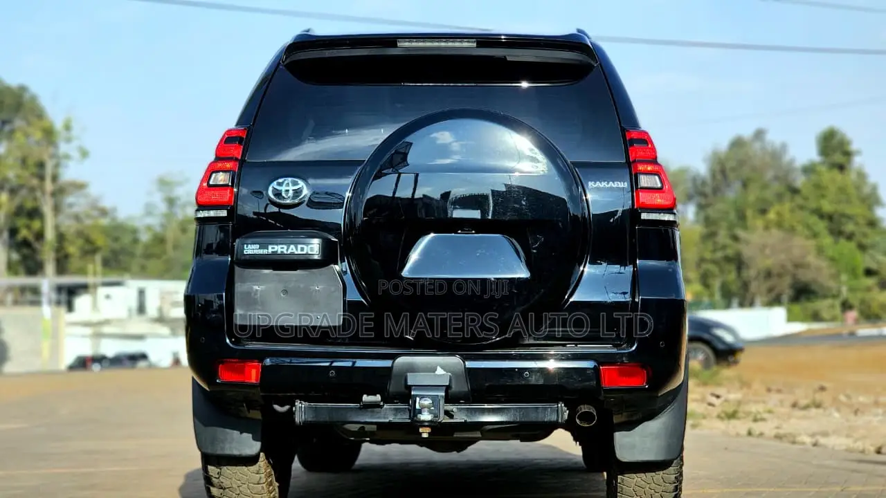 Toyota Land Cruiser Prado 2.8 2019 Black
