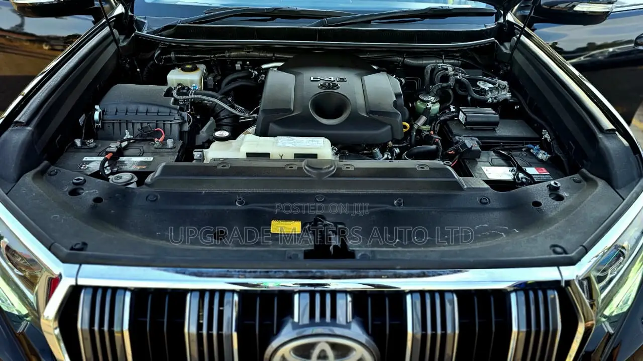Toyota Land Cruiser Prado 2.8 2019 Black