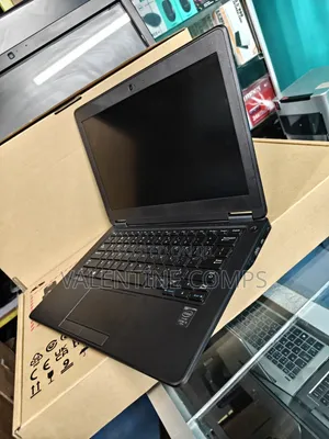 Laptop Dell Latitude 12 E7250 8GB Intel Core i5 SSD 256GB