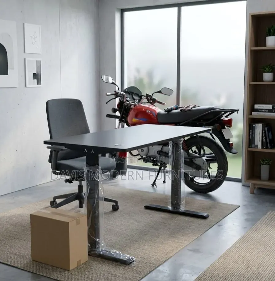 Height -Adjustable Standing Desk