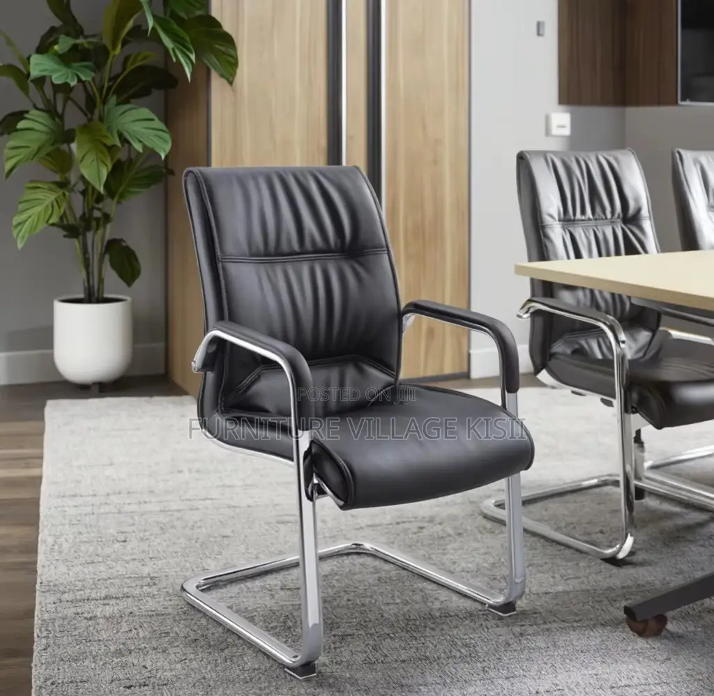 Office Chair: Executive Leather Office Chair