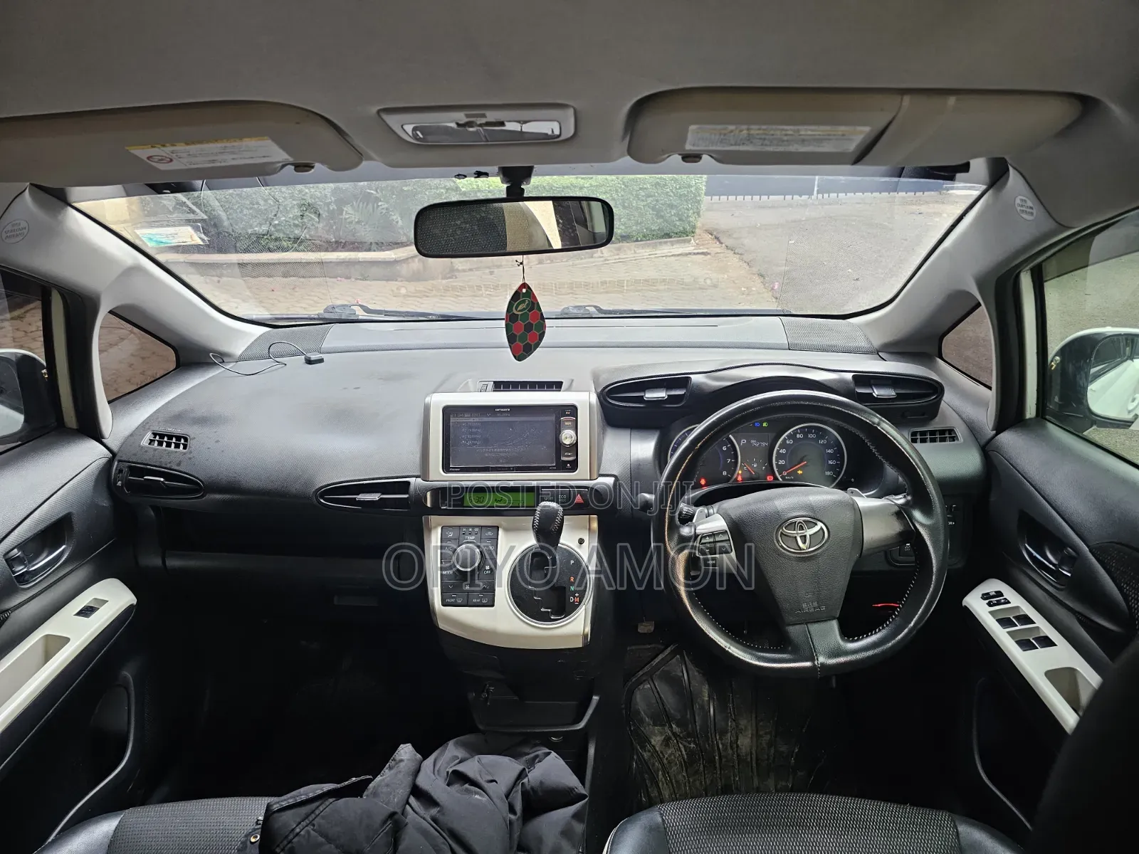 Toyota Wish 2015 White