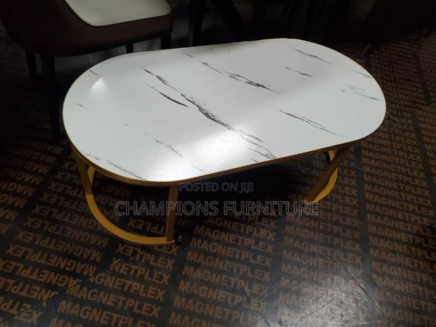 White Marble Oval Coffee Table - thumbnail 3