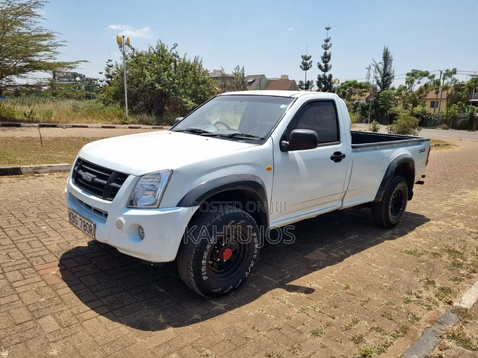 Isuzu D-MAX 2015 White