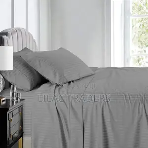 Elegant Striped Bedsheets – Perfect for Your Bedroom