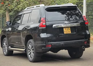 Toyota Land Cruiser Prado 2020 Black