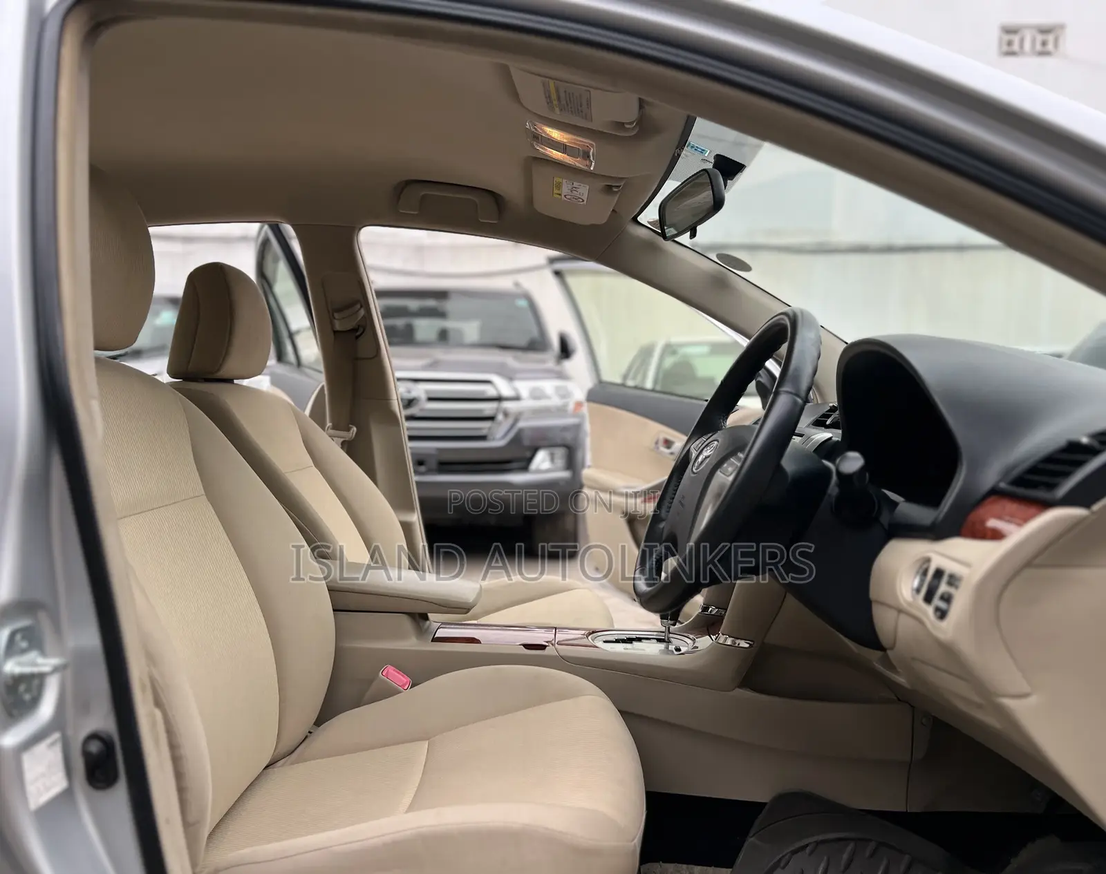Toyota Premio 1.5 FWD 2013 Silver