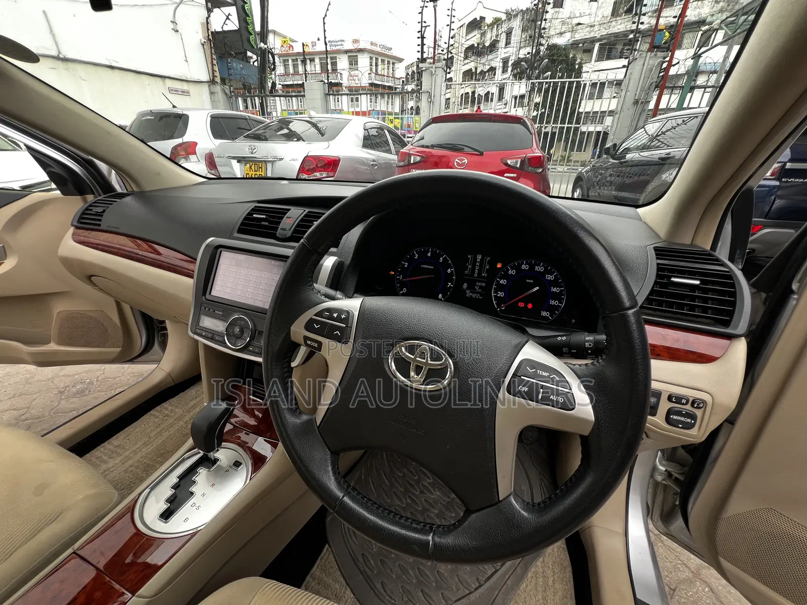 Toyota Premio 1.5 FWD 2013 Silver