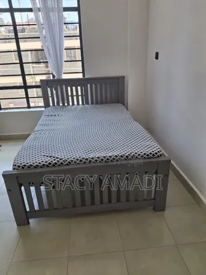4by6 Bed Slightly Used Still in Very Good Condition.