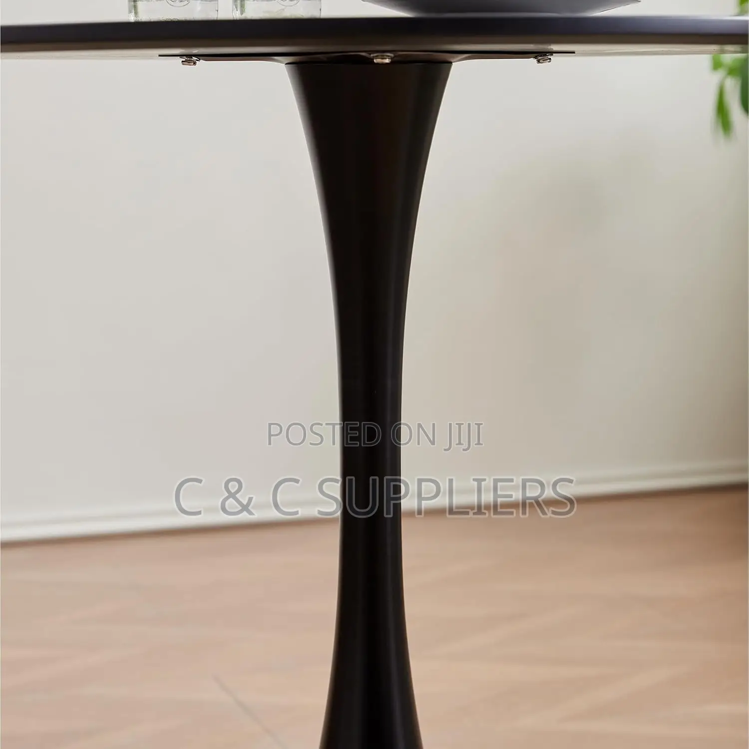 Round Living Room Marble Table.