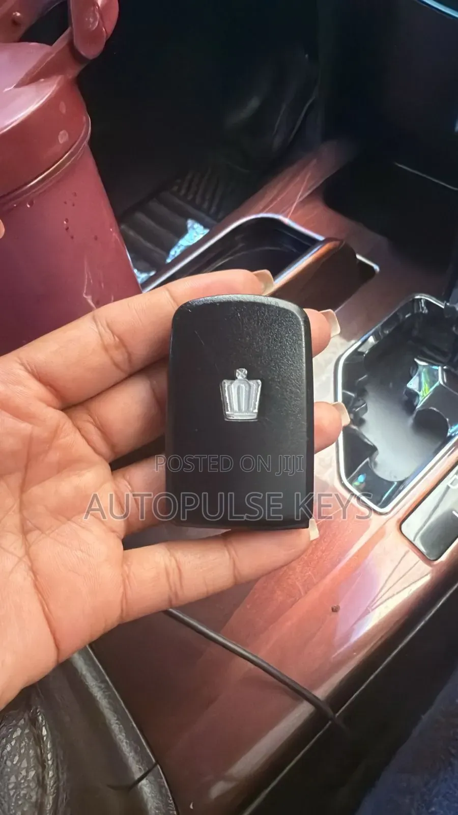 Toyota Crown Lost Key/ Key Duplication