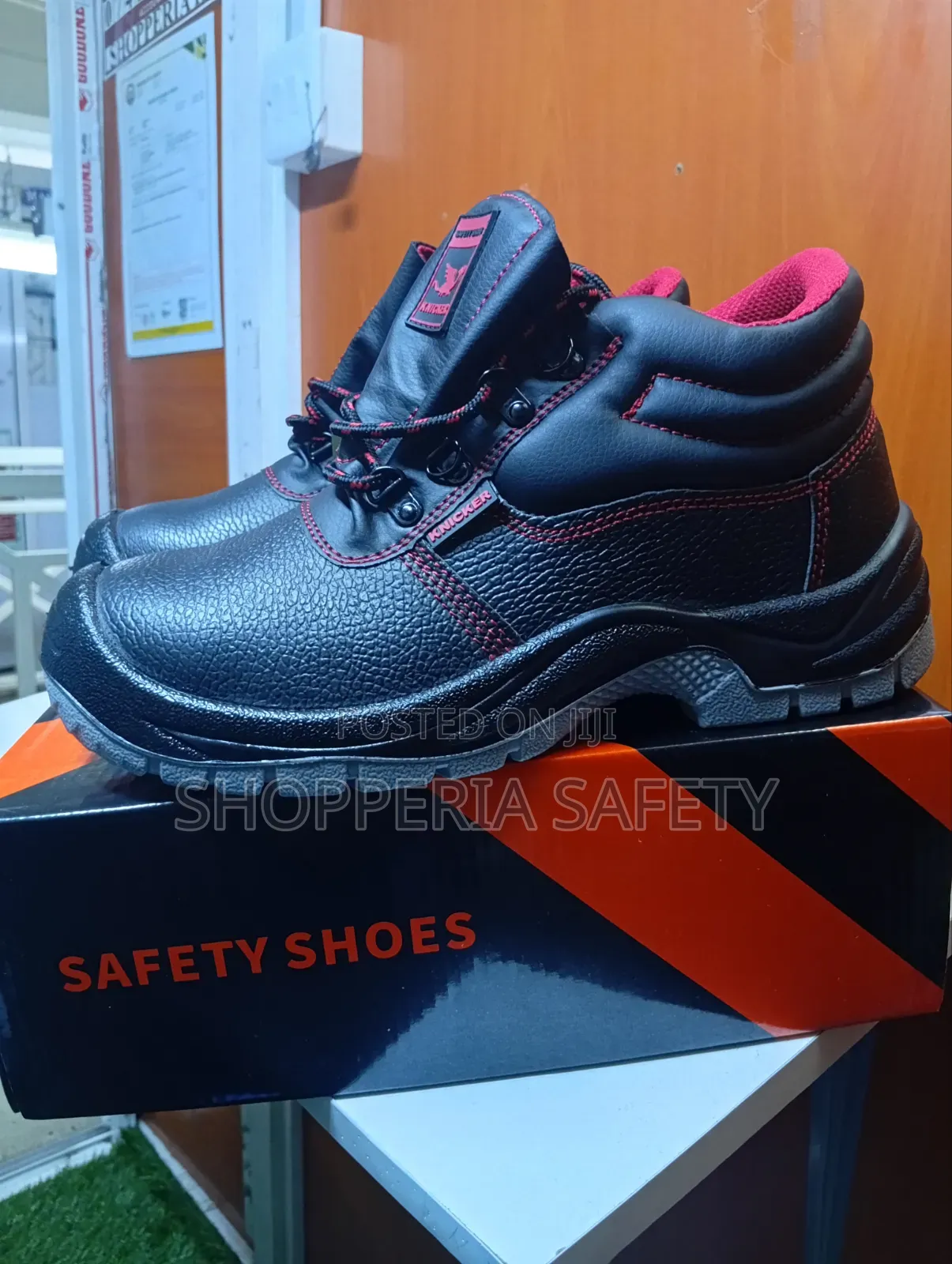 Knicker Safety Boots