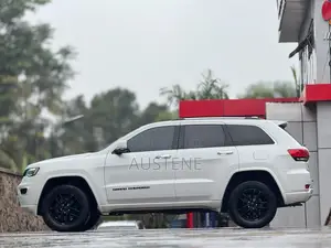 Jeep Grand Cherokee Limited 4dr 4x4 2018 White