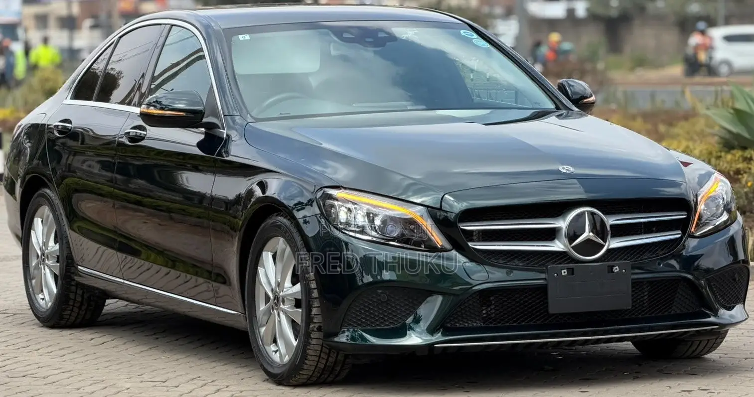 Mercedes-Benz C200 2019 Black