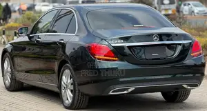 Mercedes-Benz C200 2019 Black