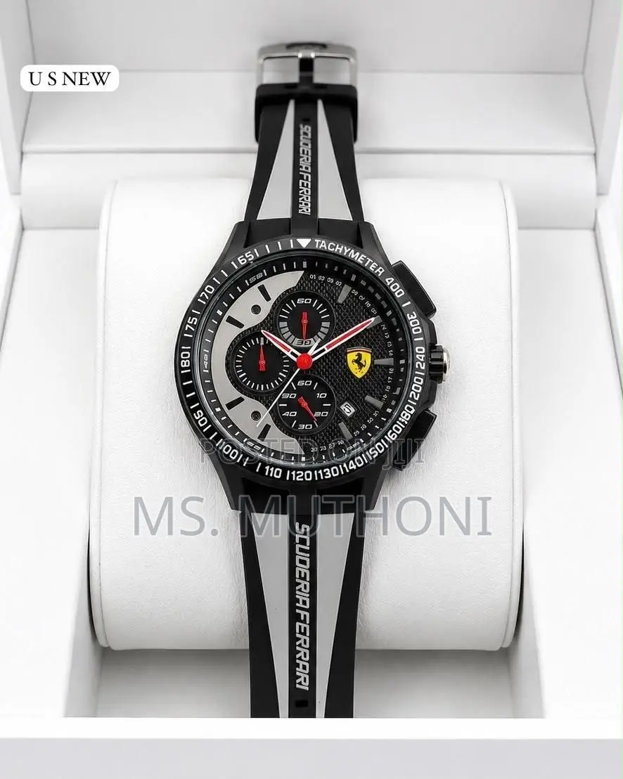 Black /Silver Scuderia Ferrari Tachymeter Sports Watch