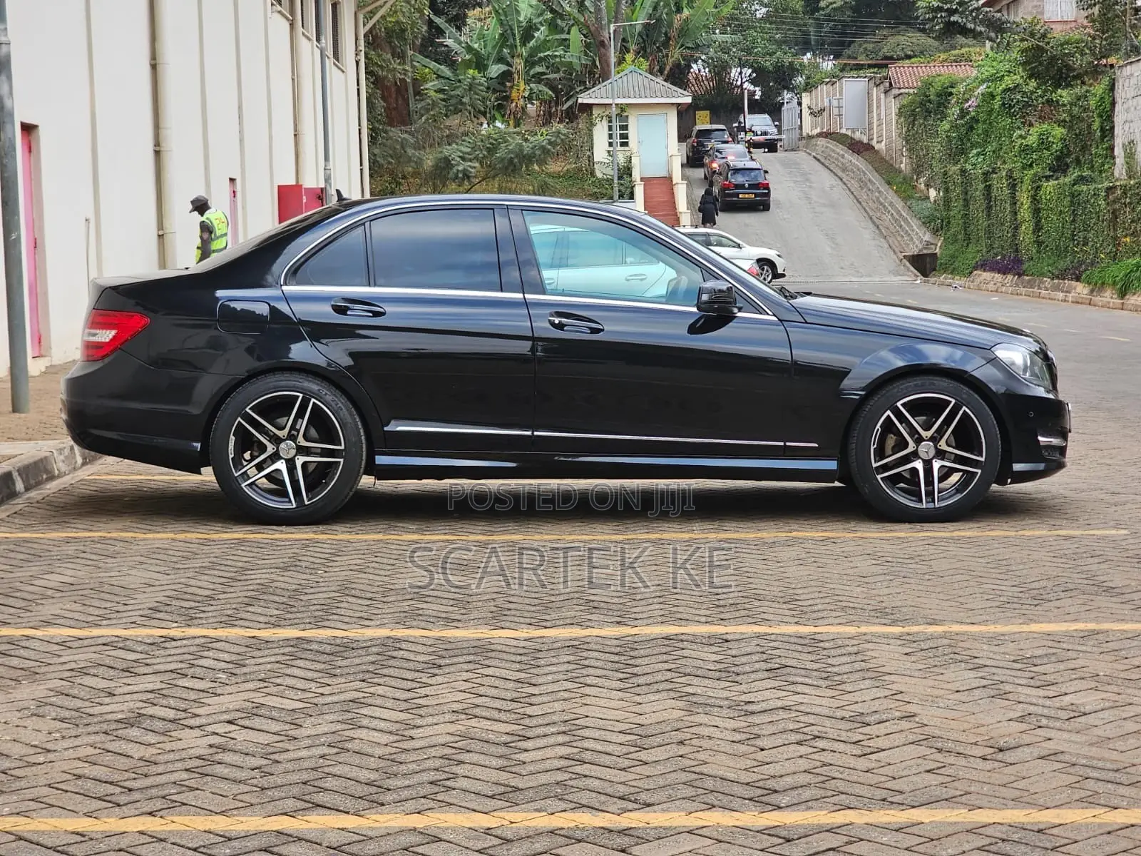 Mercedes-Benz C200 2014 Black