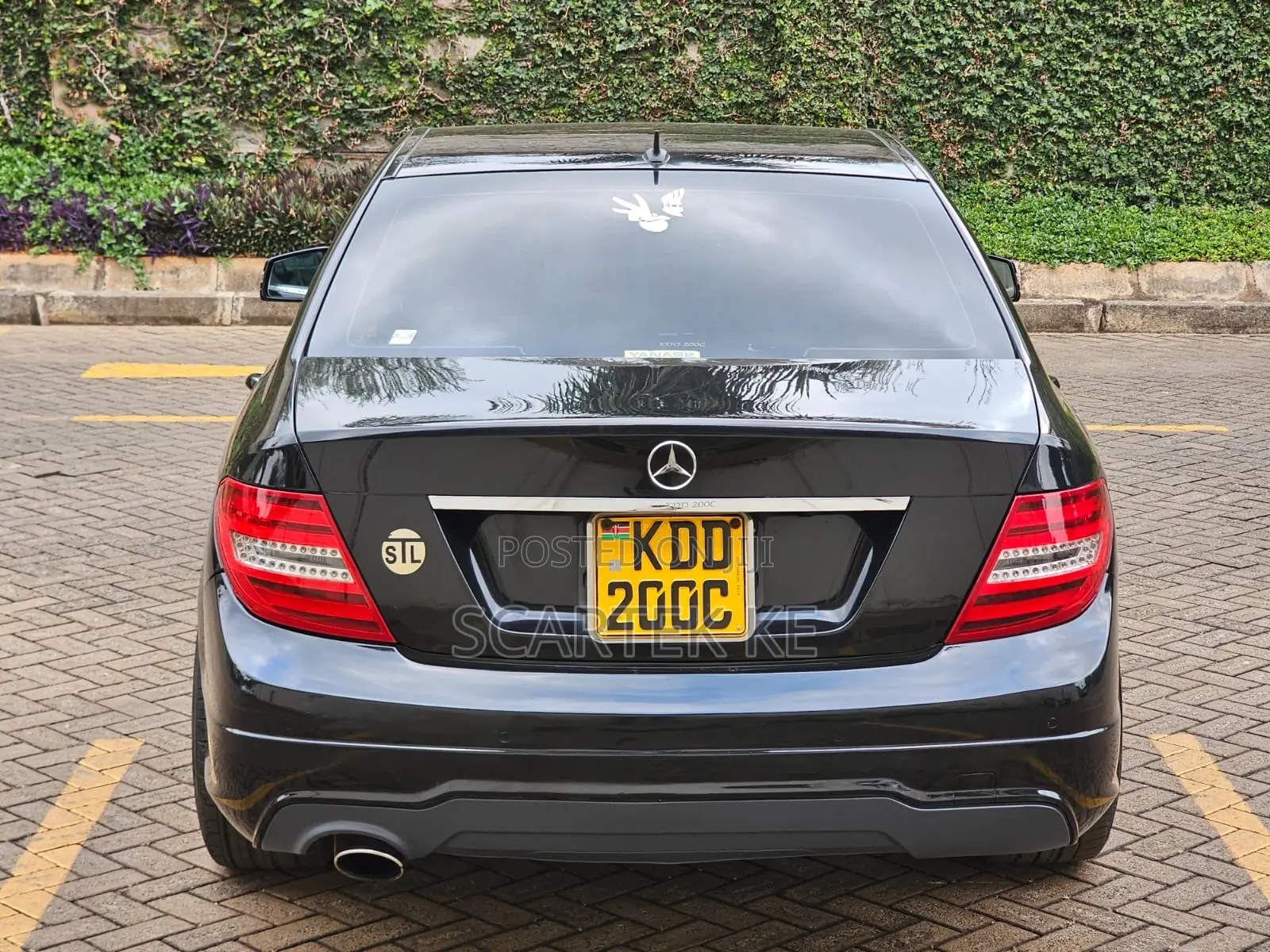 Mercedes-Benz C200 2014 Black