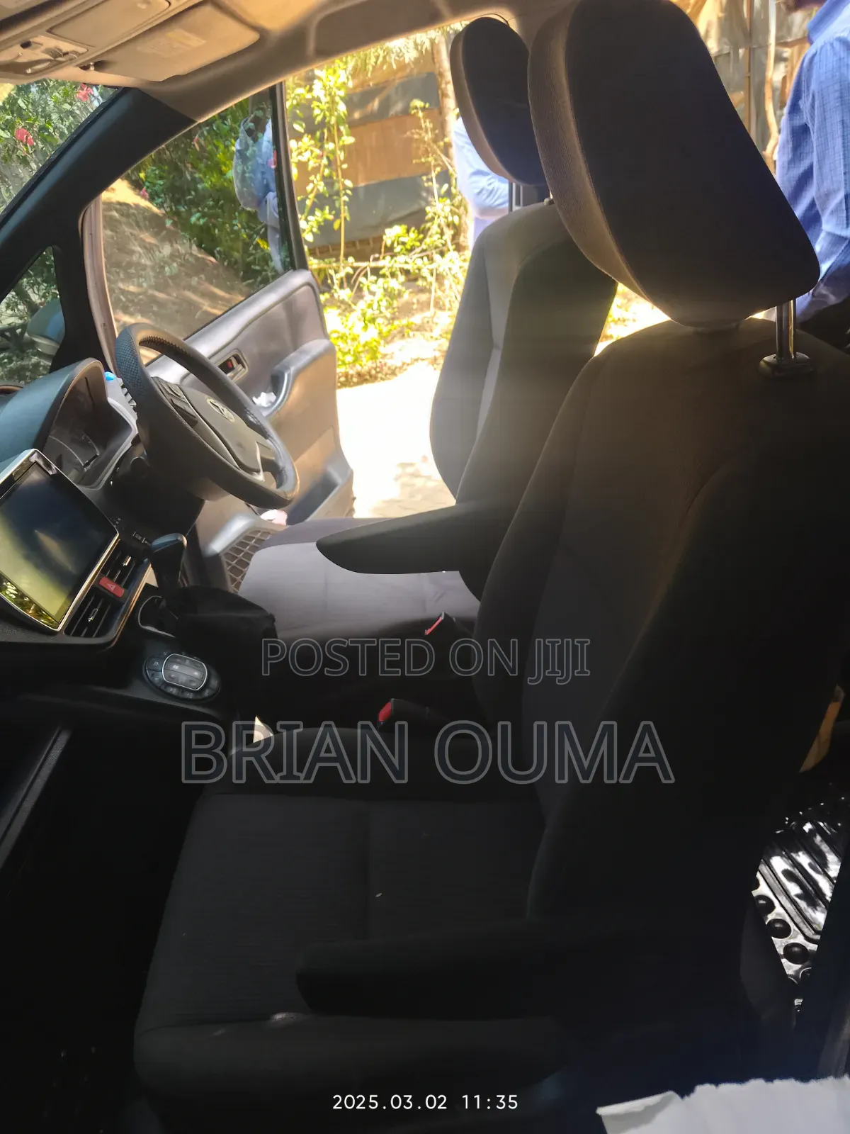 Upgrade Your Toyota Noah Interior – Custom Seat Covers