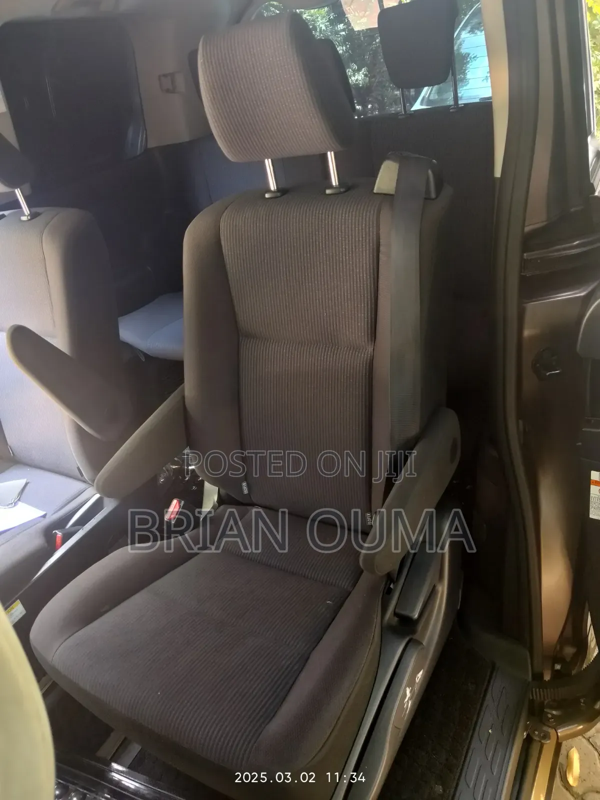 Upgrade Your Toyota Noah Interior – Custom Seat Covers