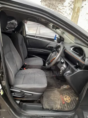 Toyota Sienta 2016 Black