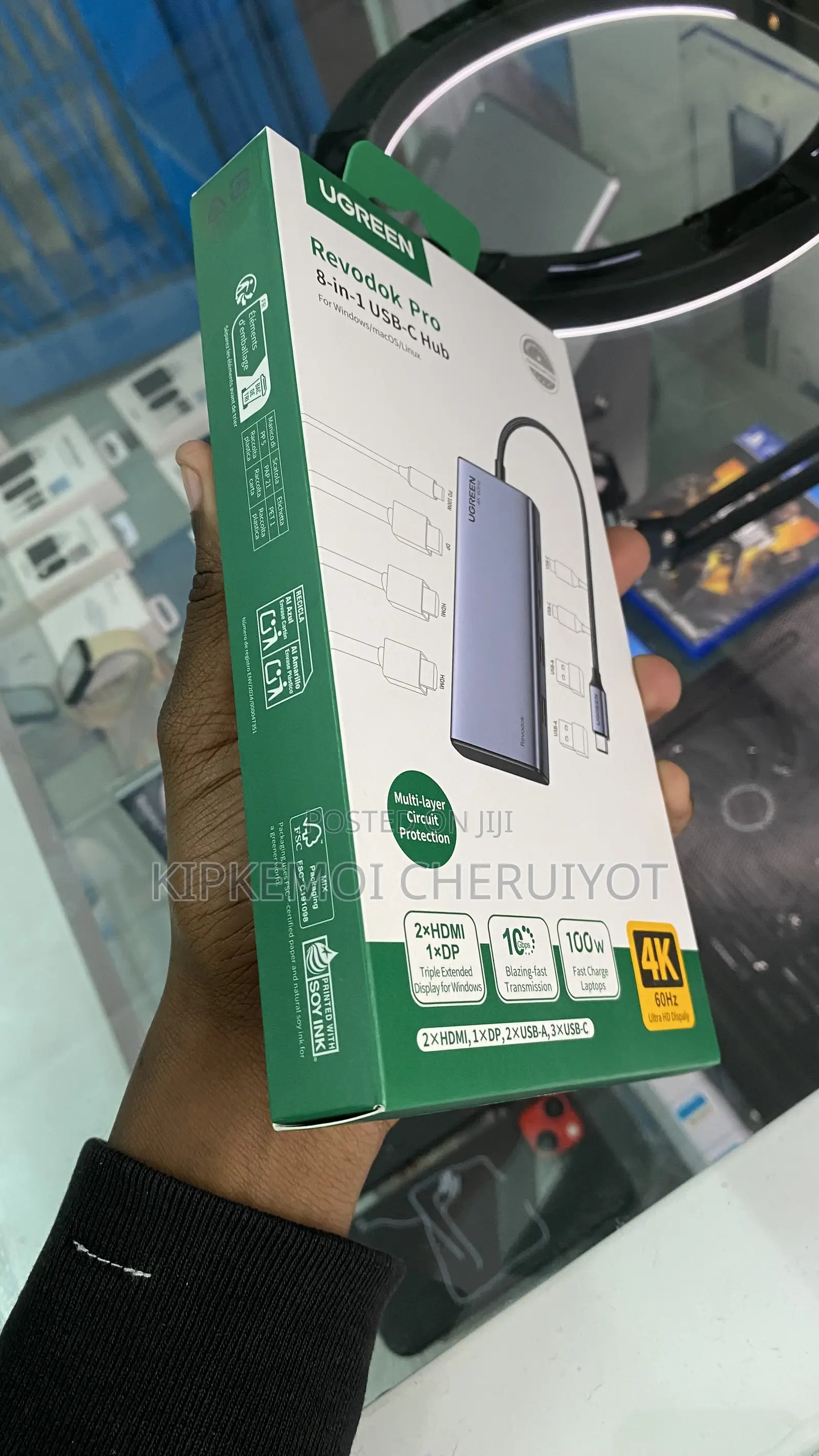 UGREEN Revodok Pro USB-C Hub 8-in-1