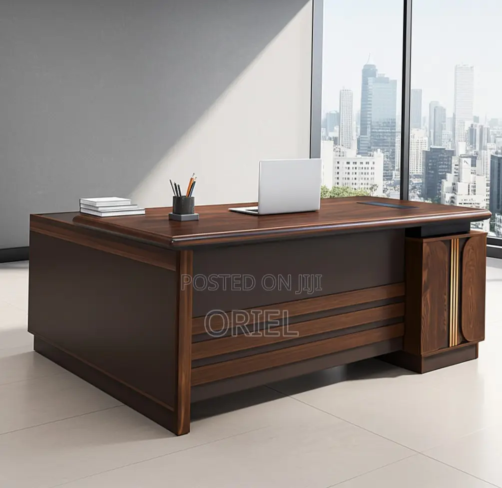 Executice Office Desk : 1.8M L-Shaped Table