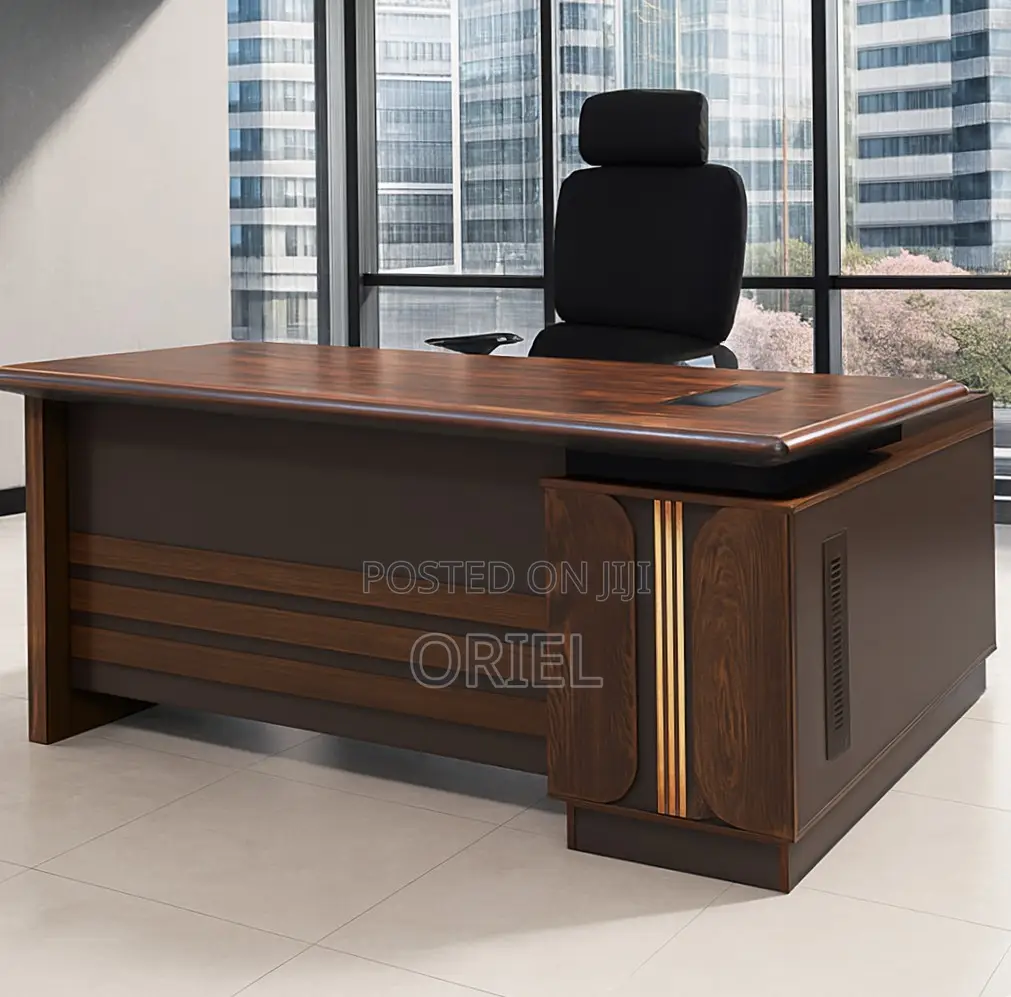 Executice Office Desk : 1.8M L-Shaped Table