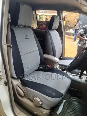 Toyota RAV4 Seat Covers – Custom Made