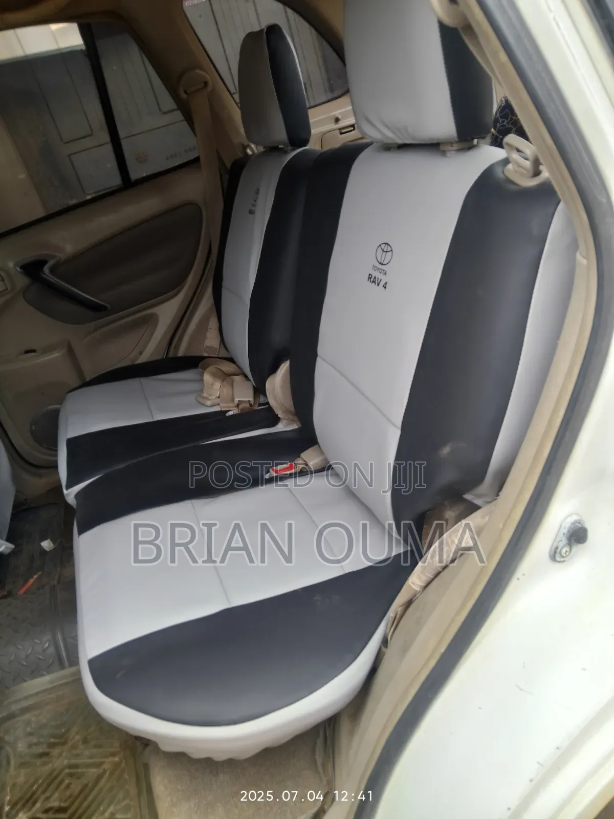 Toyota RAV4 Seat Covers – Custom Made