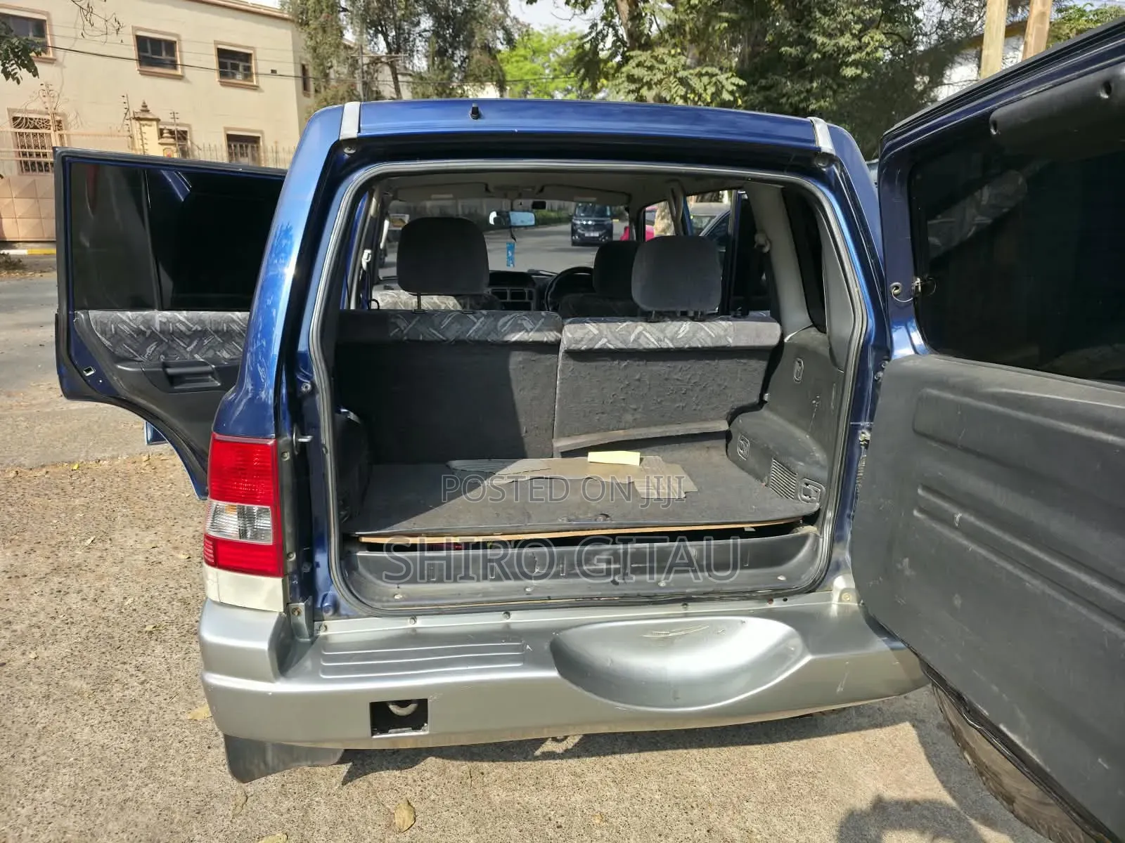 Mitsubishi Pajero 2002 Blue