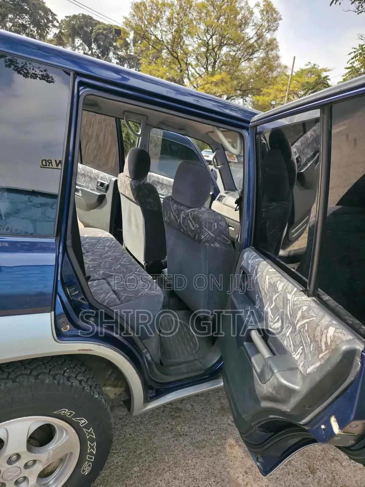 Mitsubishi Pajero 2002 Blue