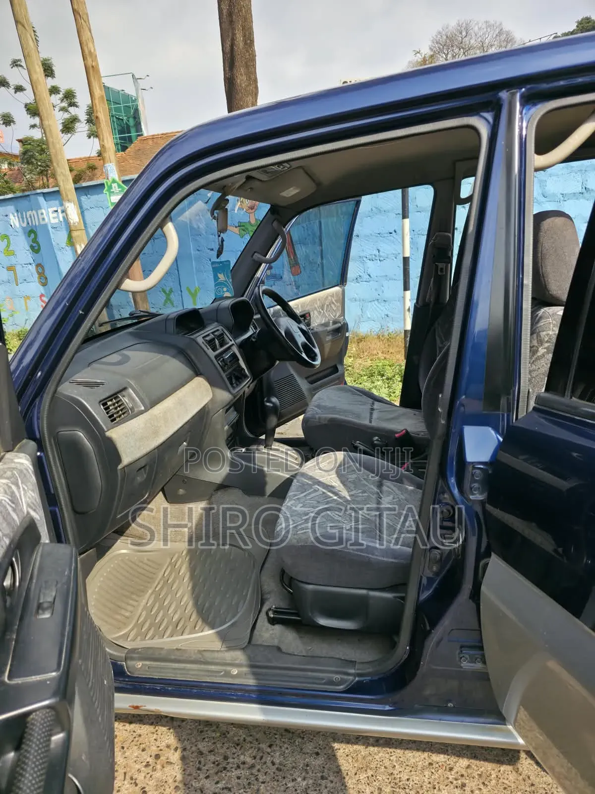 Mitsubishi Pajero 2002 Blue