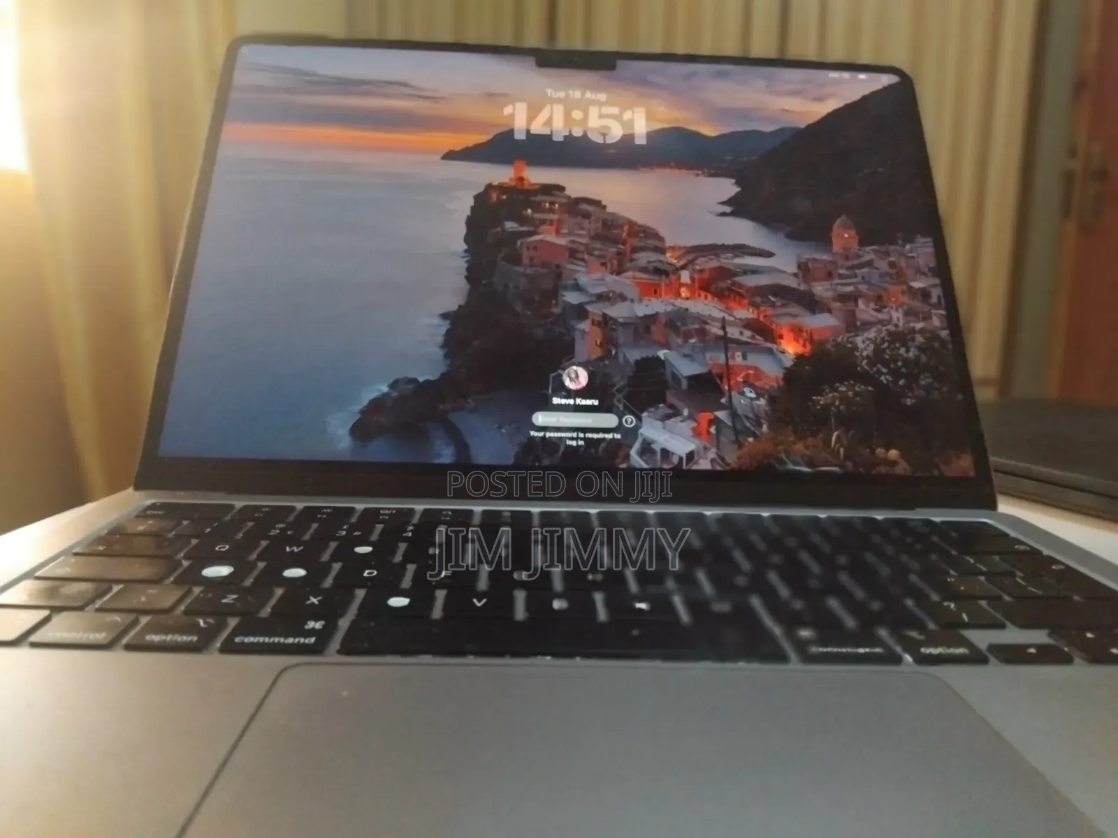 Laptop Apple MacBook Air 2022 M2 8GB Apple M2 SSD 256GB