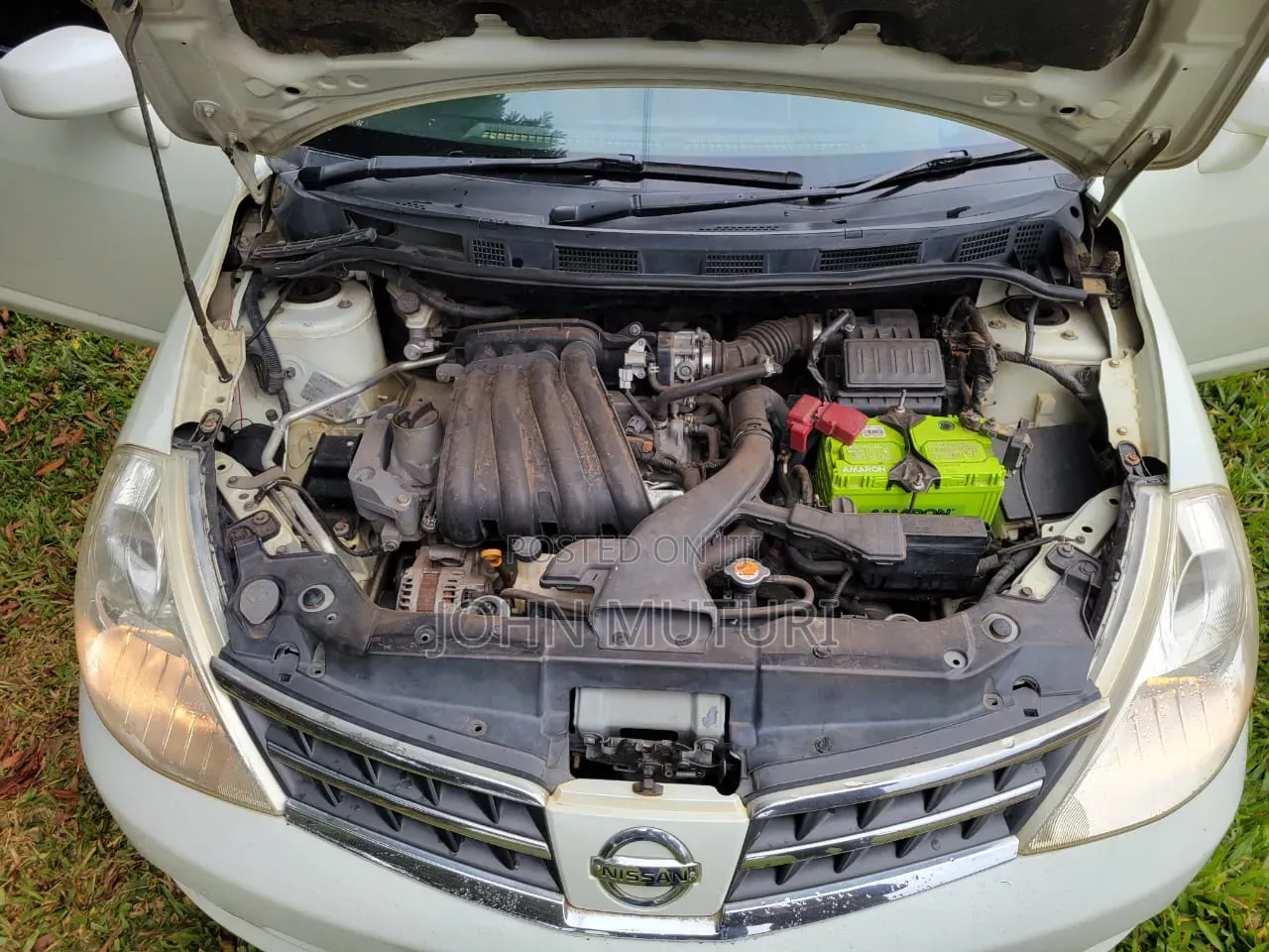 Nissan Tiida 2011 White