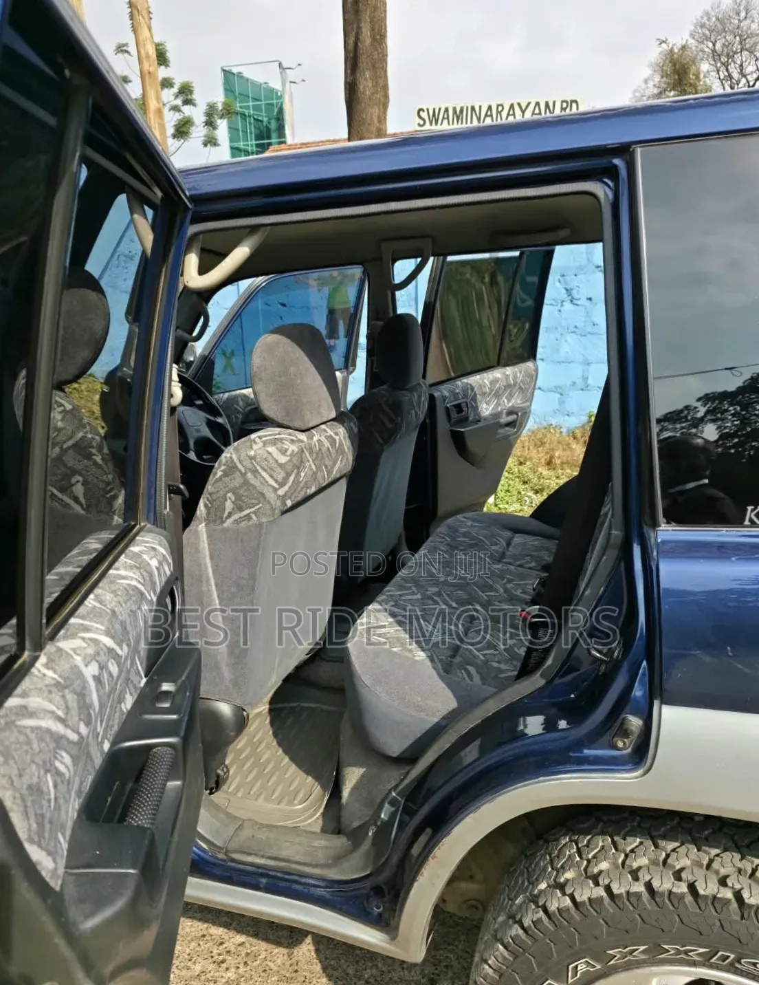 Mitsubishi Pajero IO 2002 Blue