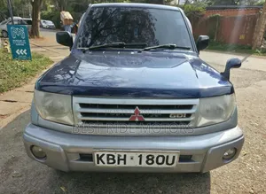 Mitsubishi Pajero IO 2002 Blue